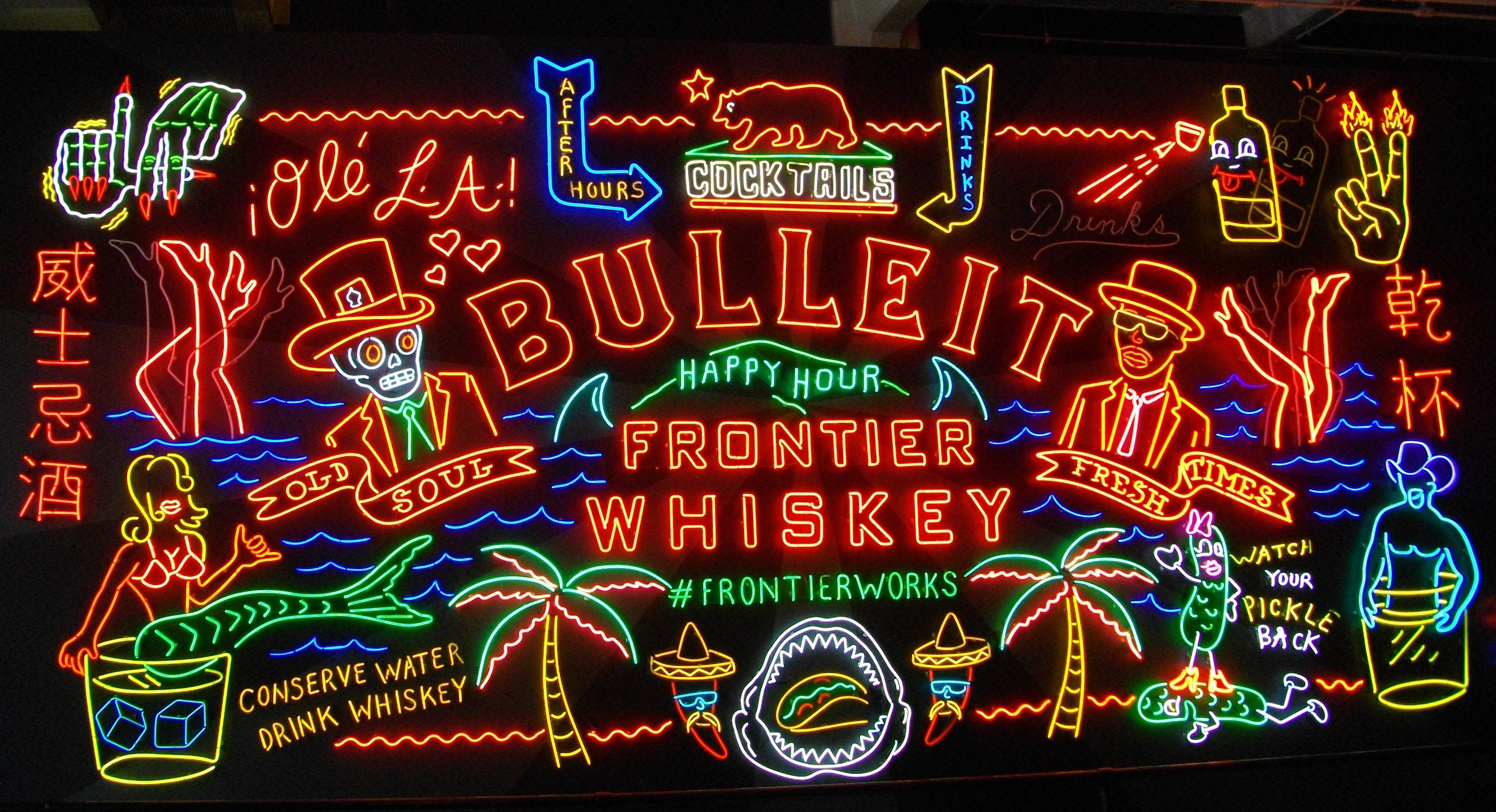 NeonartDisplayGrandCentralMarket Donsalvo neonartdisplaygrandcentralmarket-donsalvo